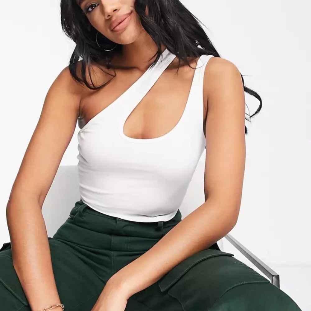 *BUNDLE Of TWO* ASOS White One Shoulder Double Strap Crop Tops 8